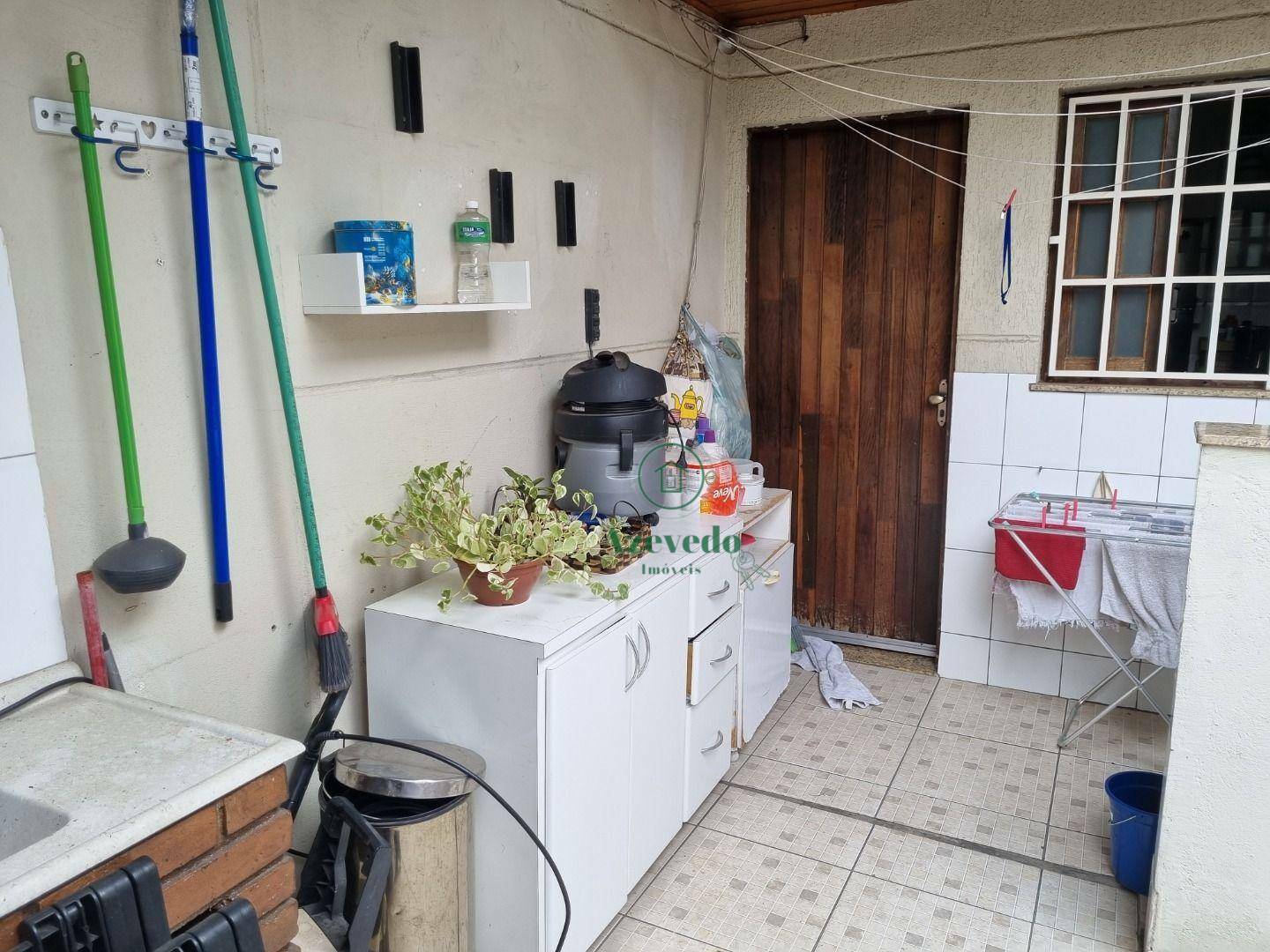 Sobrado à venda com 3 quartos, 100m² - Foto 15