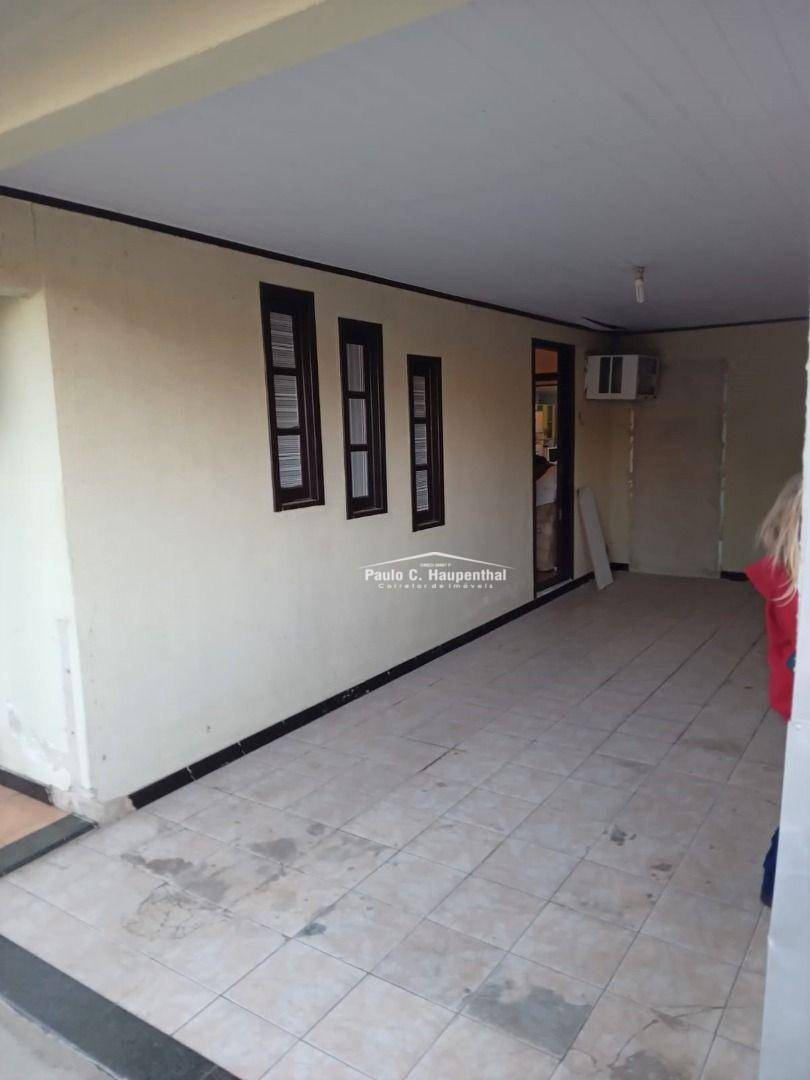 Casa à venda com 4 quartos, 167m² - Foto 15
