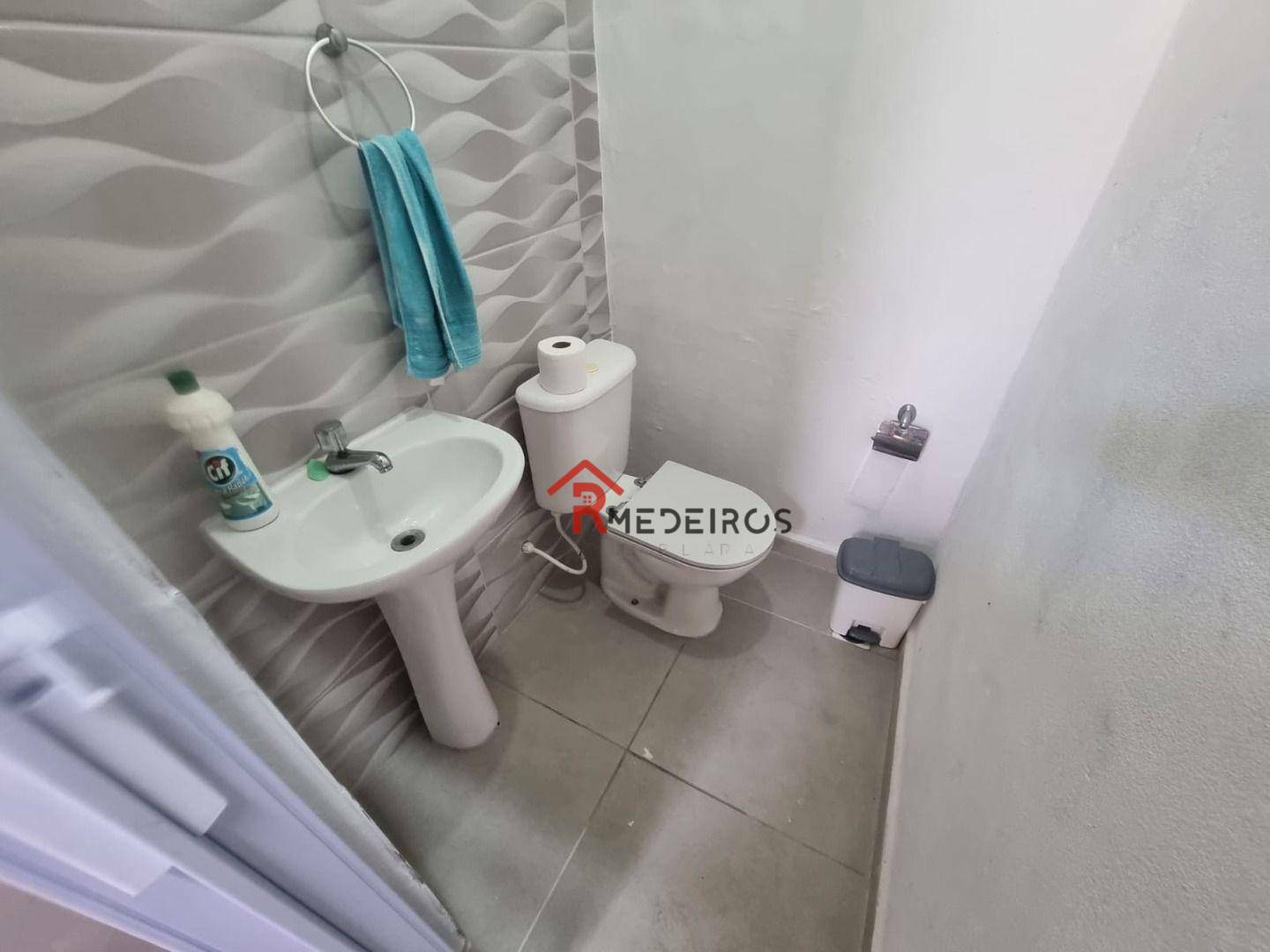 Casa à venda com 2 quartos, 80m² - Foto 12