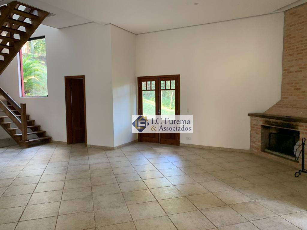 Casa de Condomínio à venda com 3 quartos, 400m² - Foto 3