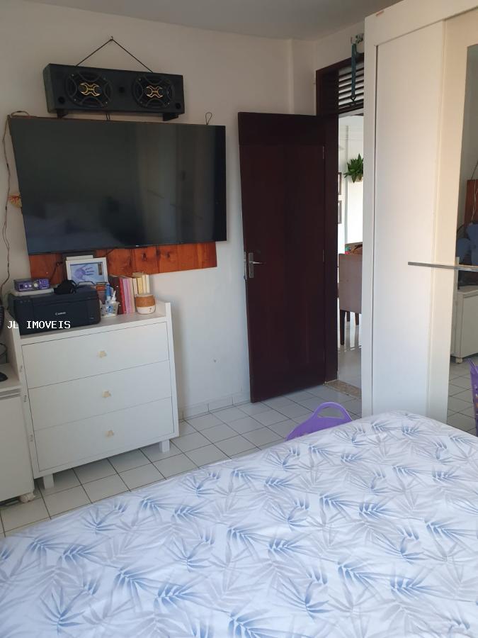 Apartamento à venda com 2 quartos, 70m² - Foto 8