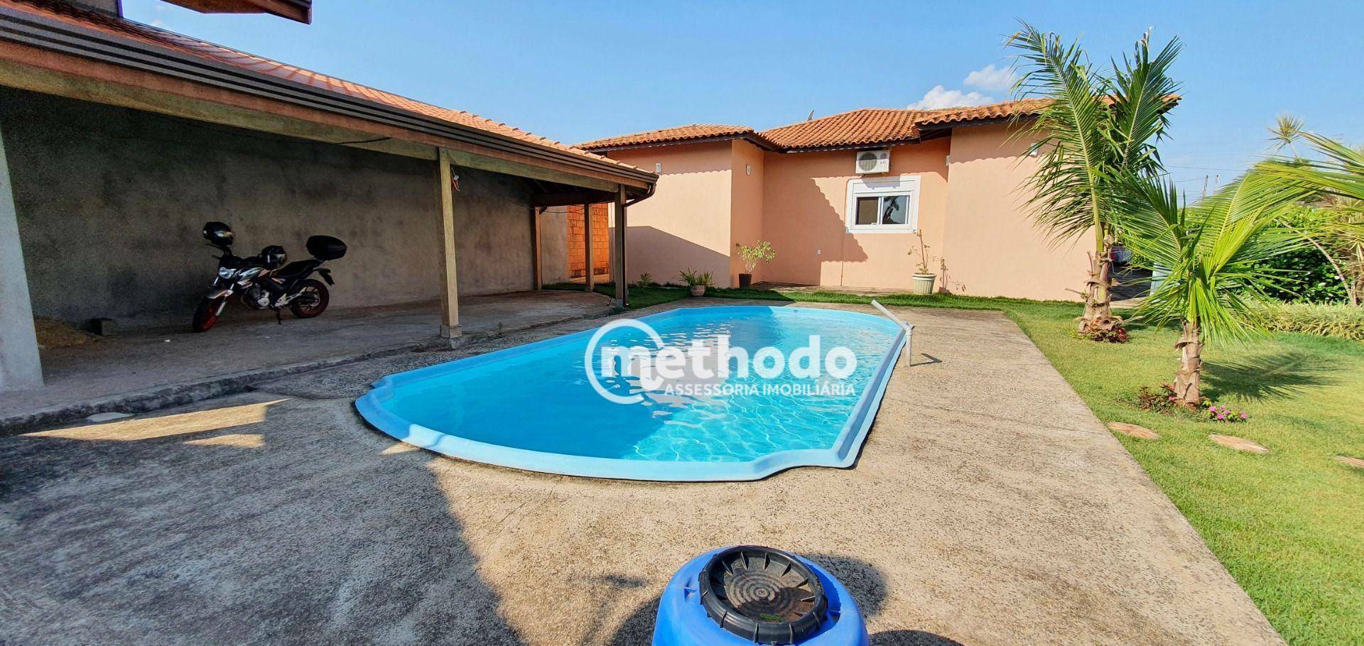 Casa de Condomínio à venda com 3 quartos, 400m² - Foto 1