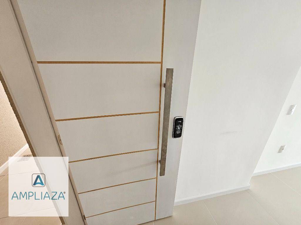 Apartamento à venda com 3 quartos, 103m² - Foto 11