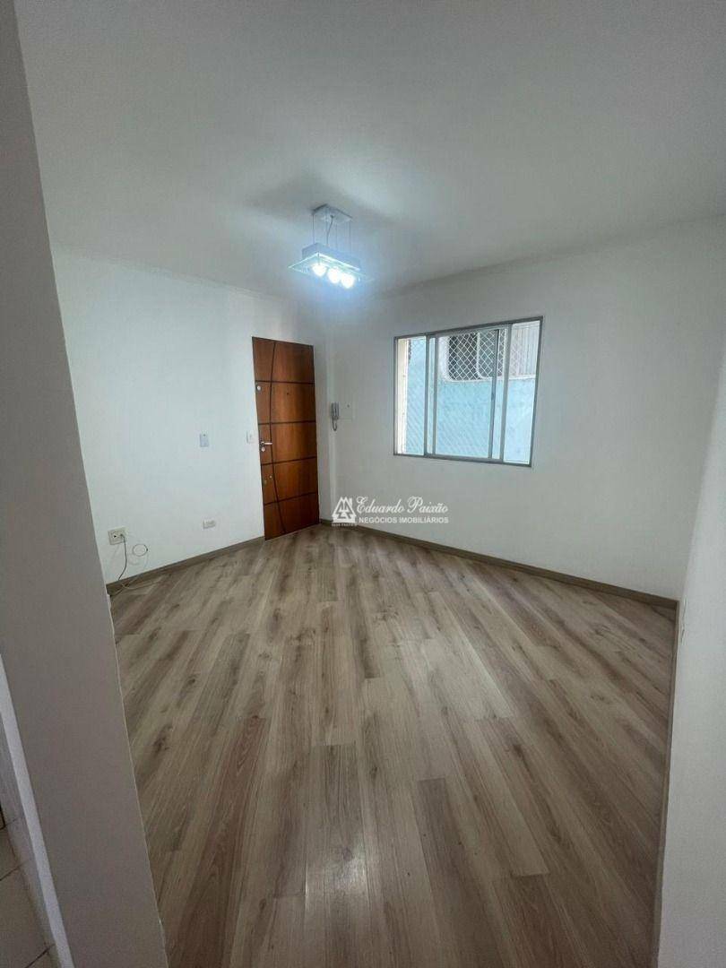 Apartamento à venda com 2 quartos, 55m² - Foto 3