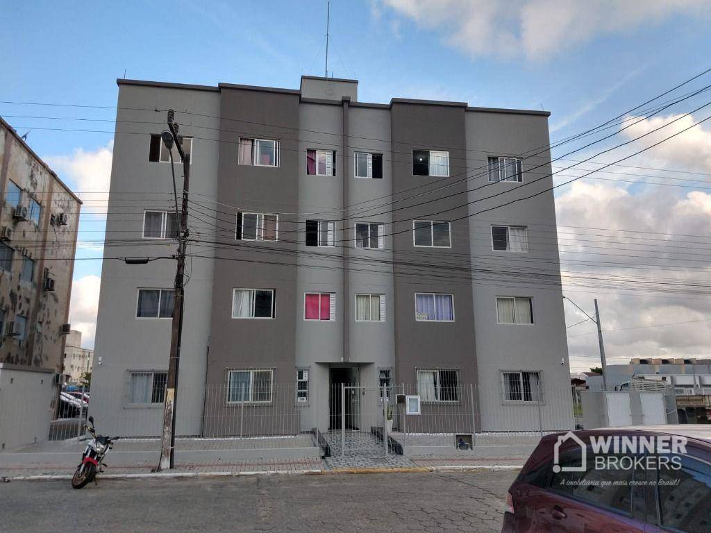 Apartamento à venda com 2 quartos, 70m² - Foto 1