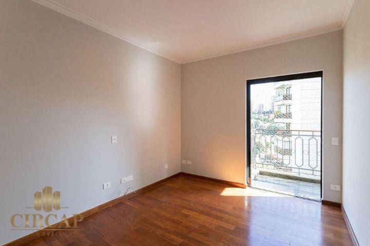 Apartamento à venda com 3 quartos, 270m² - Foto 17