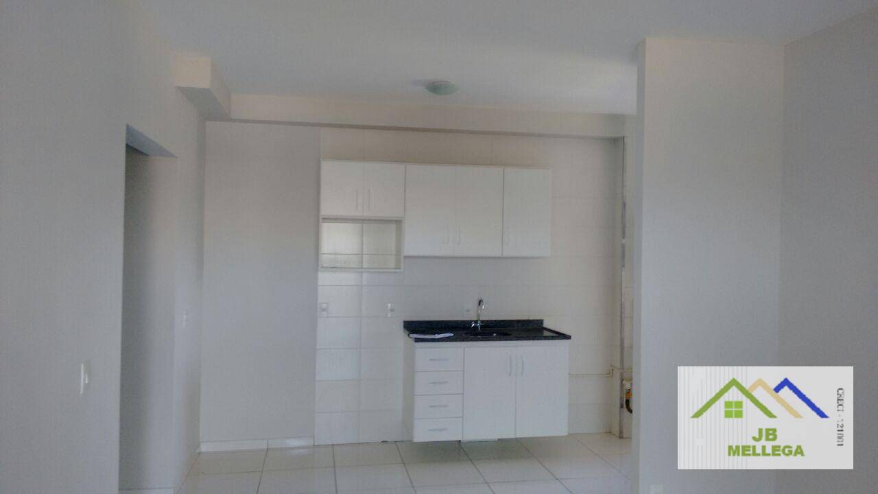 Apartamento à venda com 2 quartos, 60m² - Foto 3