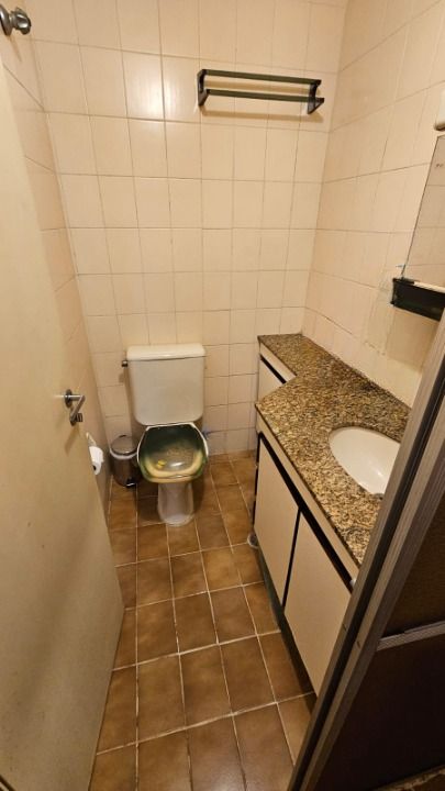 Apartamento à venda com 3 quartos, 75m² - Foto 15