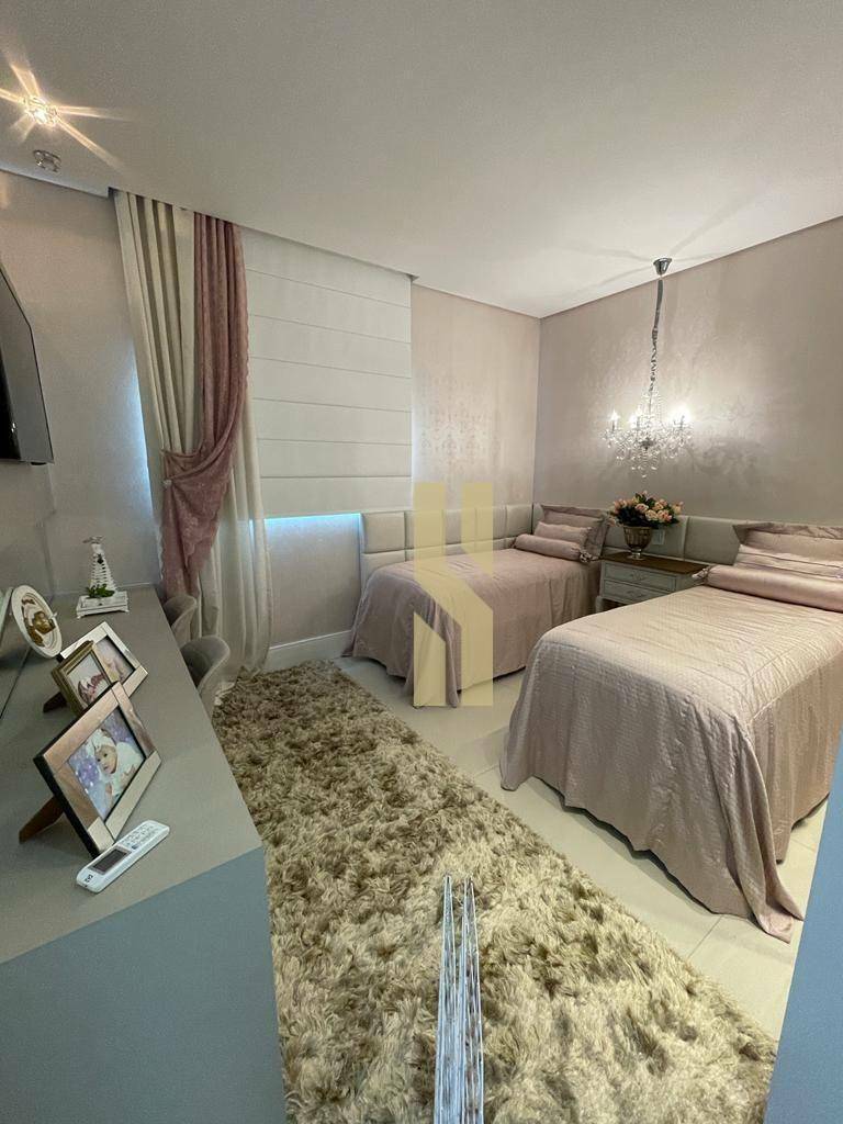 Apartamento à venda com 3 quartos, 240m² - Foto 26