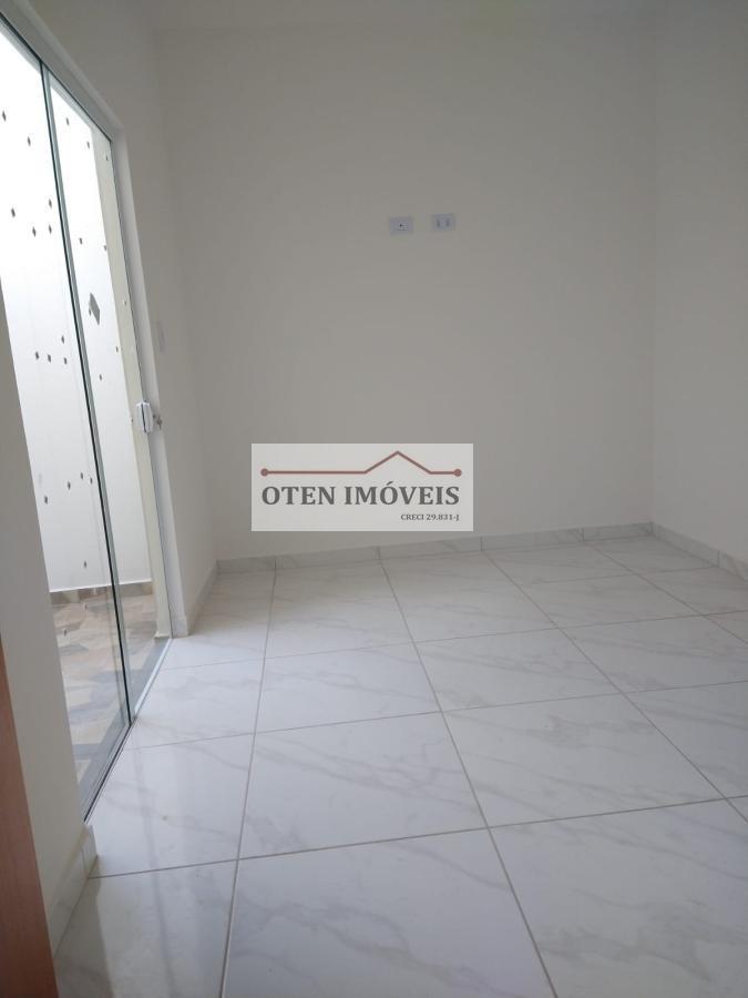 Casa à venda com 3 quartos, 150m² - Foto 8