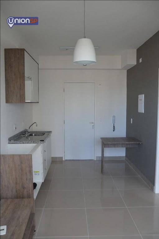 Apartamento à venda com 1 quarto, 33m² - Foto 1