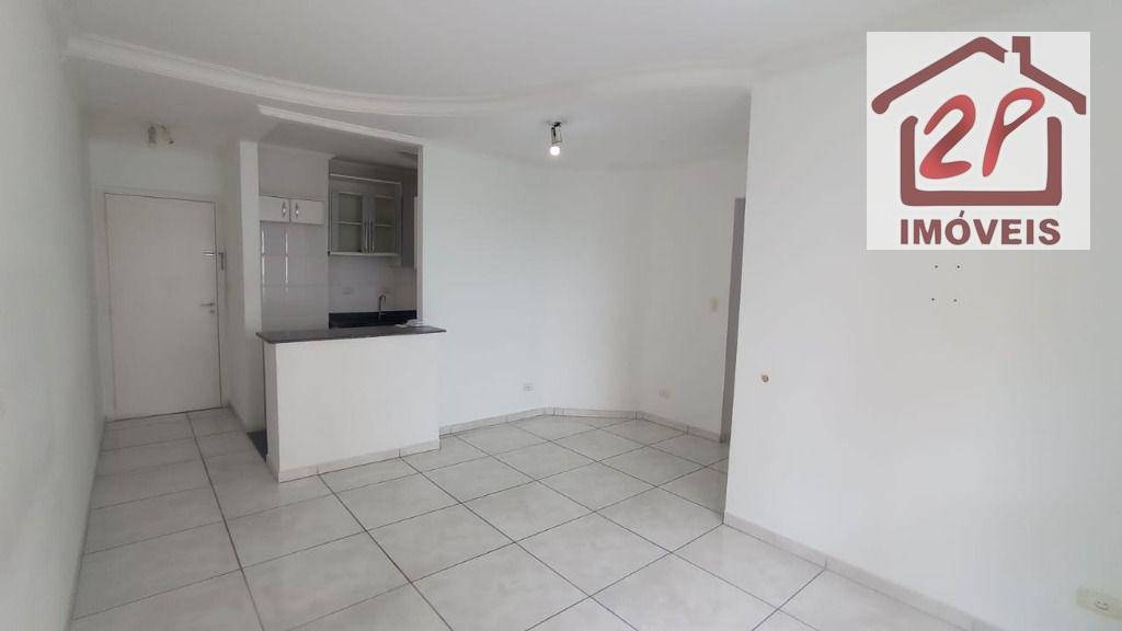 Apartamento para alugar com 3 quartos, 77m² - Foto 6