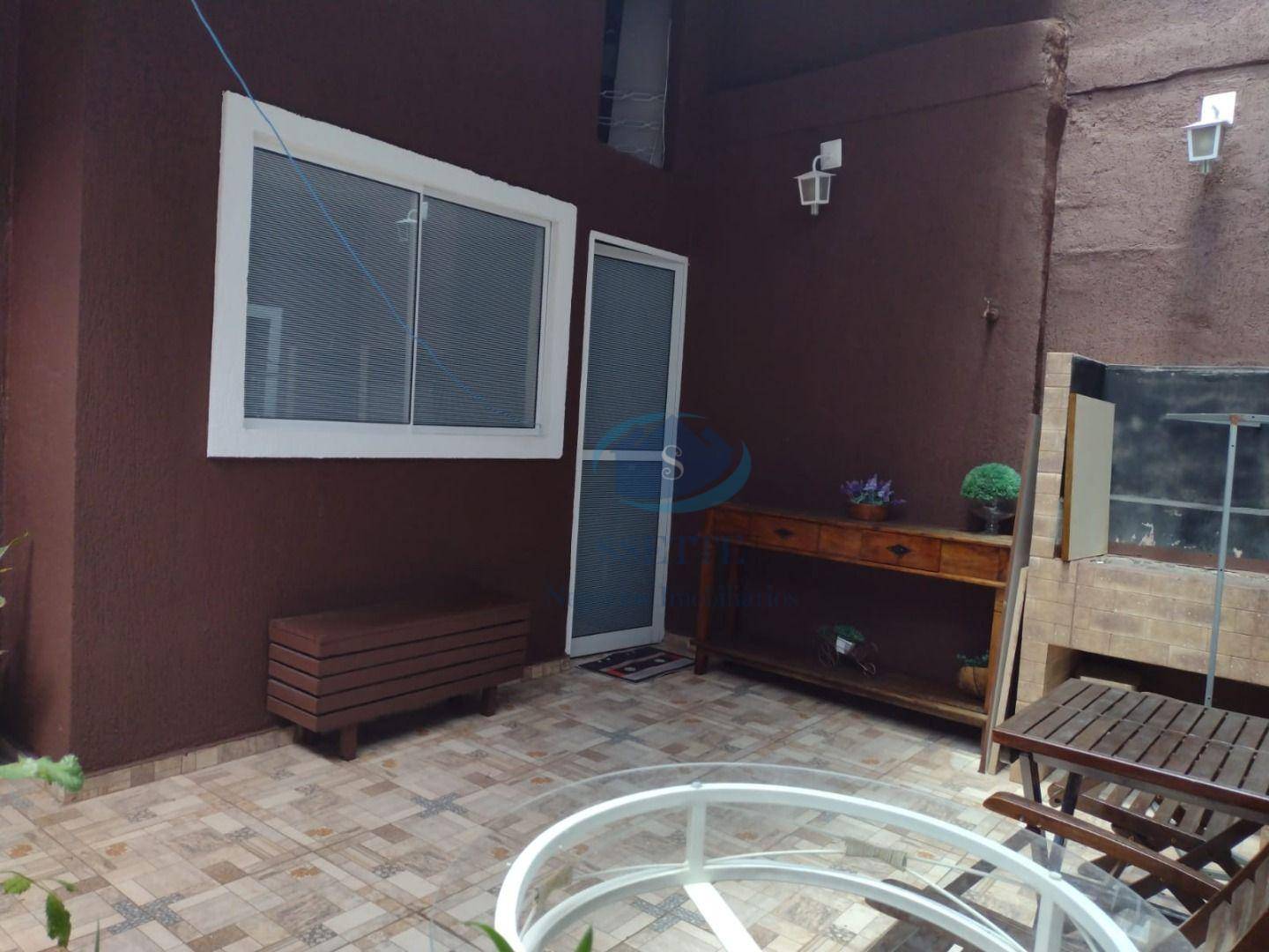 Sobrado à venda com 2 quartos, 350m² - Foto 11