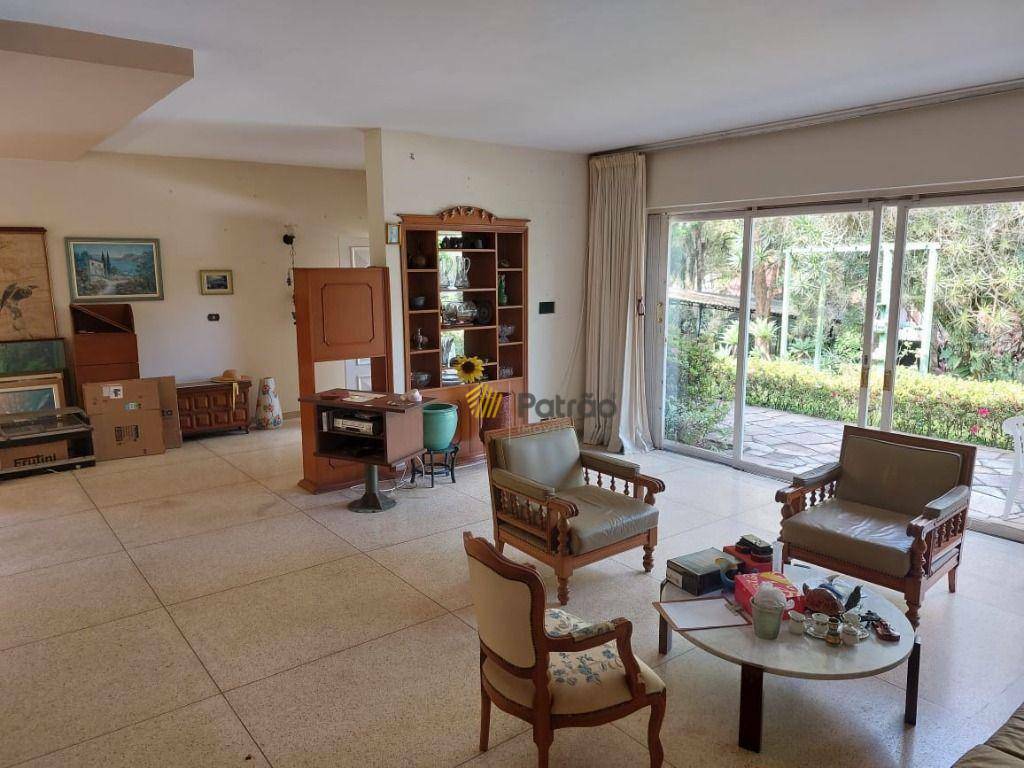 Casa à venda com 3 quartos, 205m² - Foto 6