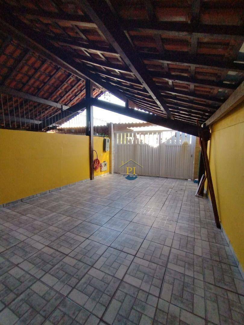 Casa à venda com 3 quartos, 150m² - Foto 4