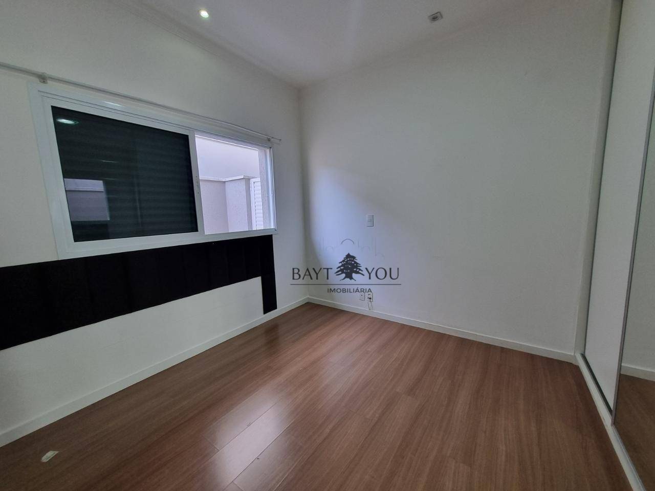 Casa para alugar com 3 quartos, 253m² - Foto 38