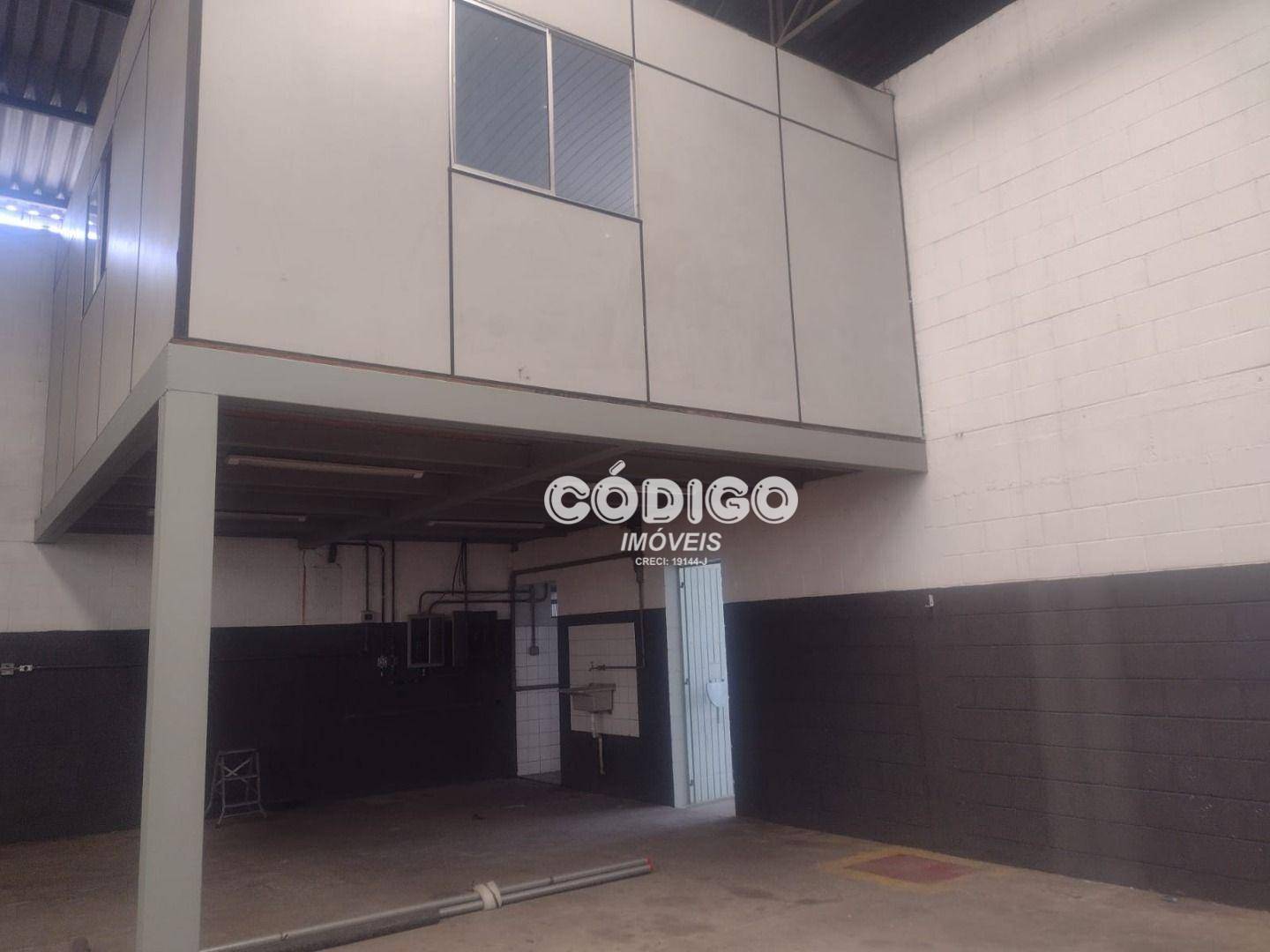 Depósito-Galpão-Armazém para alugar, 700m² - Foto 12