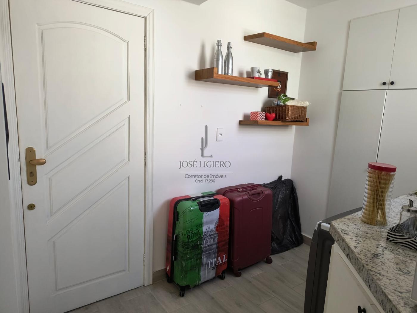 Apartamento à venda com 2 quartos, 75m² - Foto 21