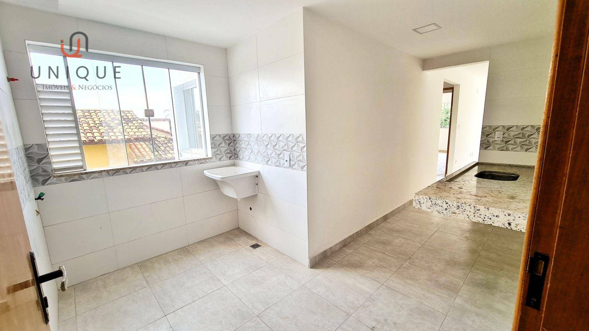 Apartamento à venda com 2 quartos, 6715m² - Foto 1