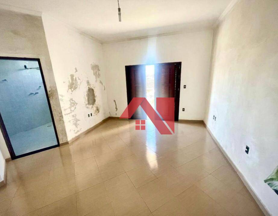 Casa à venda com 2 quartos, 240m² - Foto 17