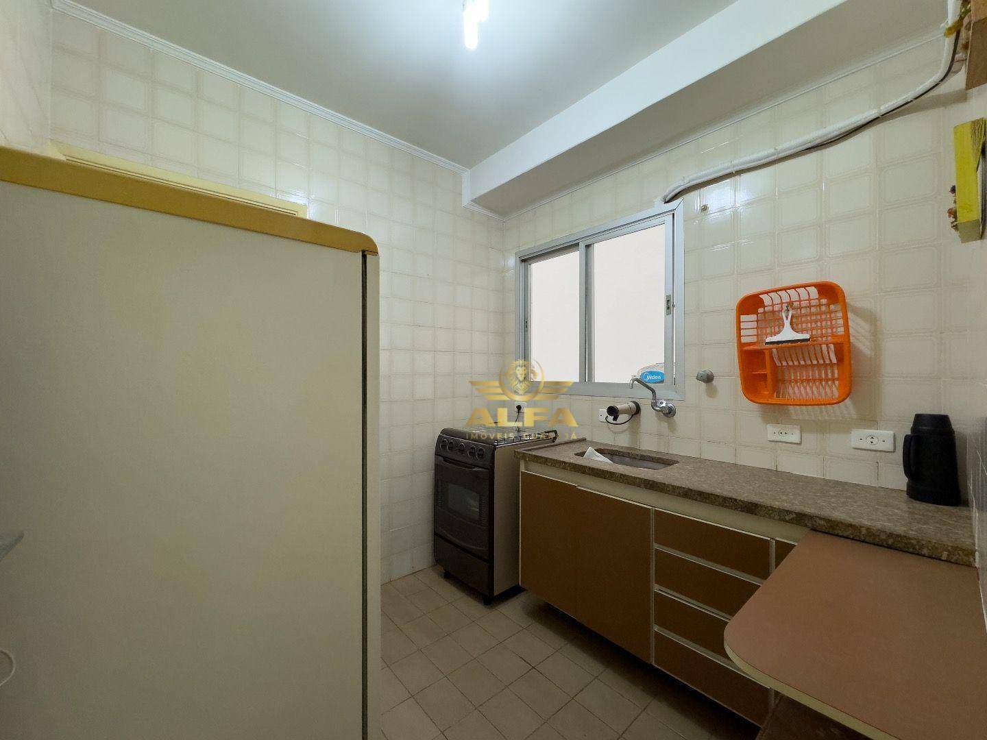 Apartamento à venda com 2 quartos, 75m² - Foto 10