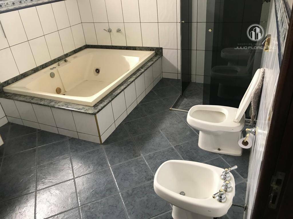 Sobrado à venda com 3 quartos, 330m² - Foto 14