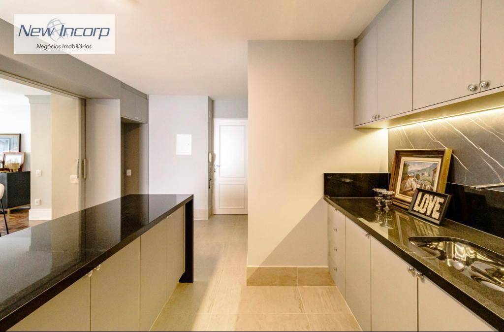 Apartamento à venda com 3 quartos, 112m² - Foto 1