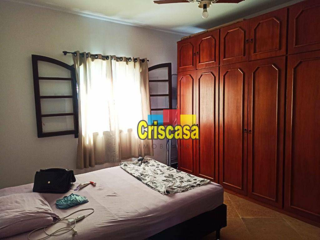 Casa de Condomínio à venda com 4 quartos, 200m² - Foto 9