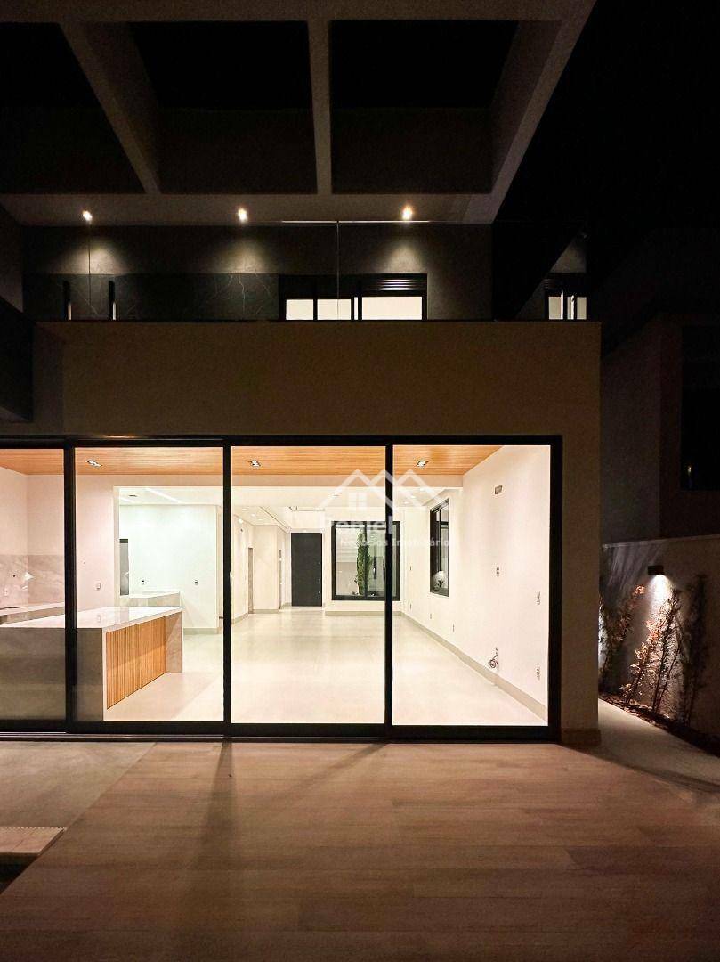 Sobrado à venda com 4 quartos, 264m² - Foto 18