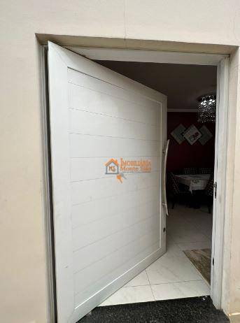 Sobrado à venda com 4 quartos, 200m² - Foto 25