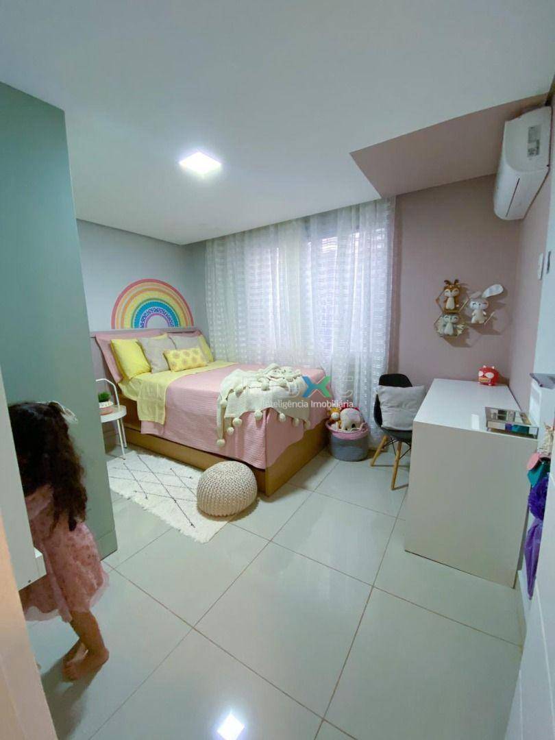 Casa à venda com 3 quartos, 200m² - Foto 3