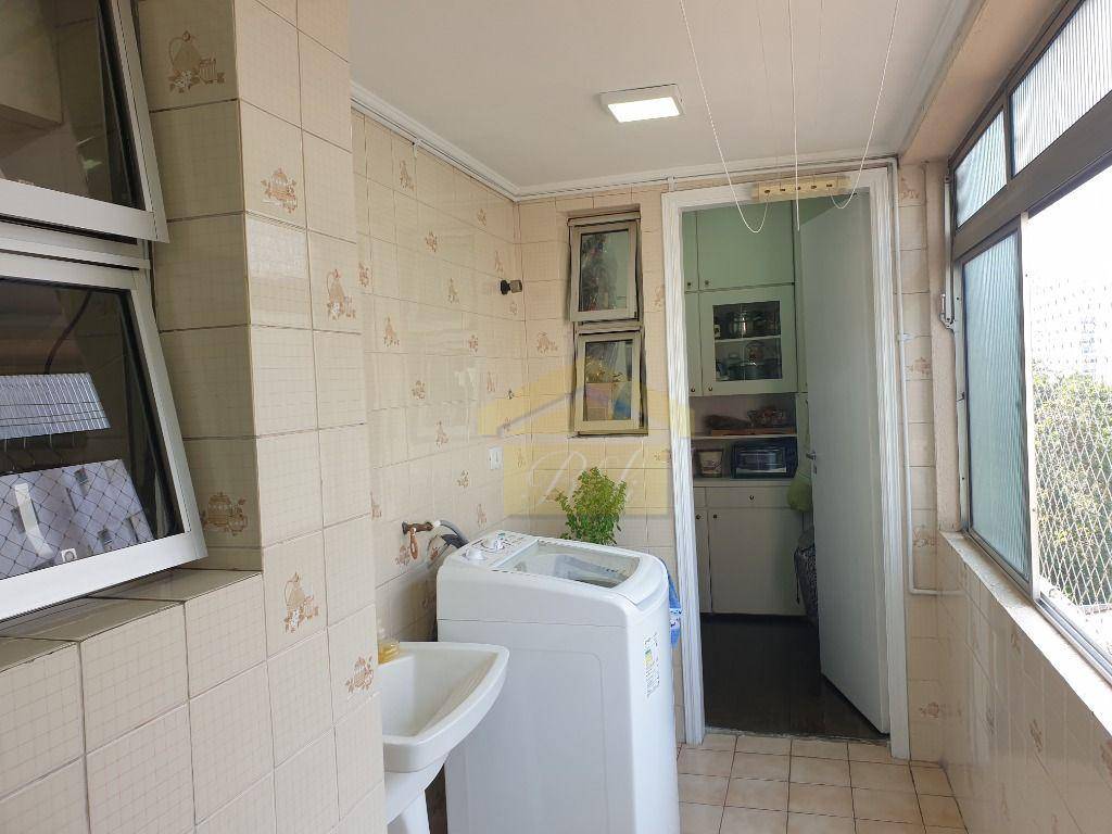 Apartamento à venda com 2 quartos, 67m² - Foto 25