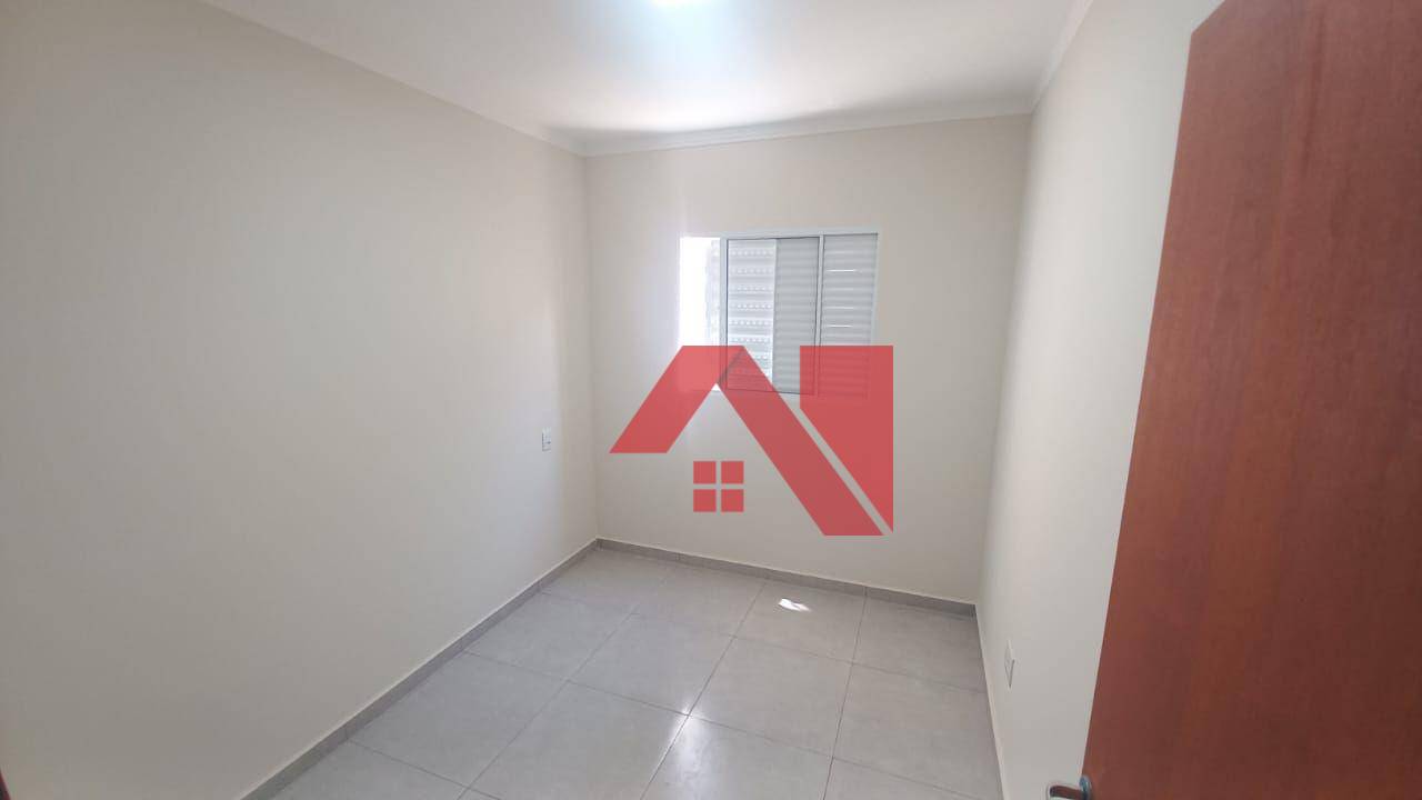 Casa à venda com 3 quartos, 109m² - Foto 6