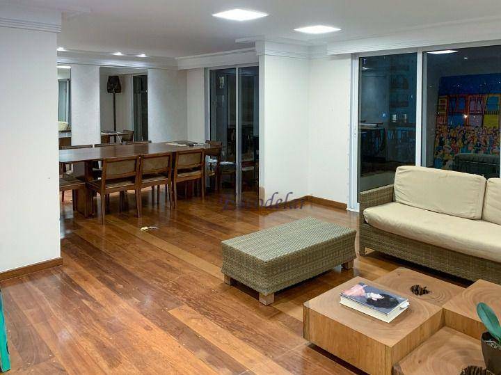 Apartamento à venda com 3 quartos, 220m² - Foto 4