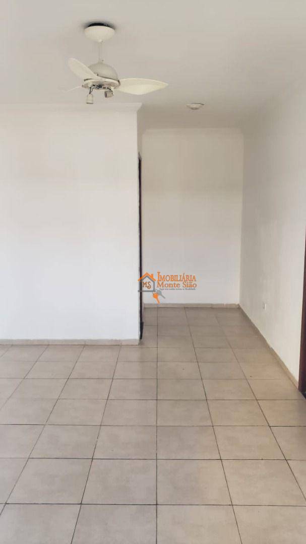 Casa de Condomínio para alugar com 3 quartos, 100m² - Foto 4