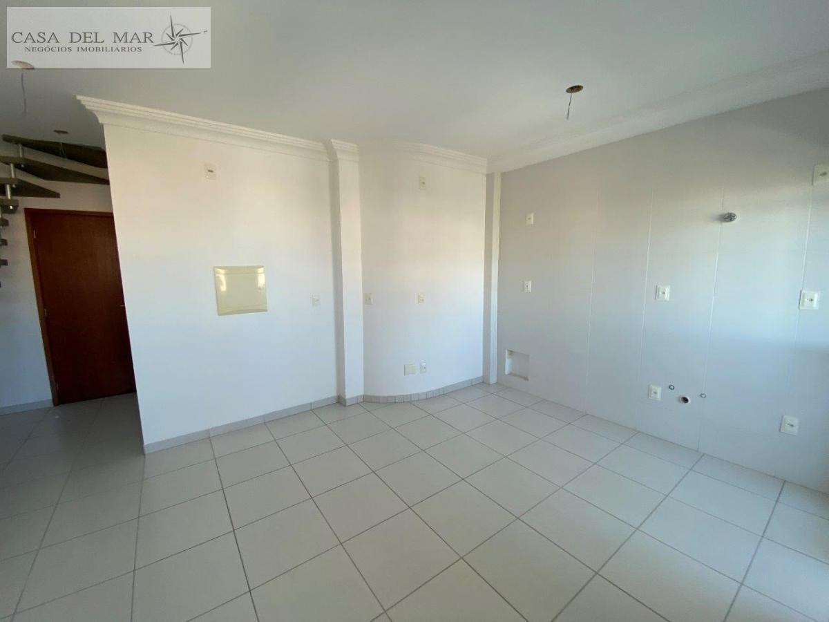 Cobertura à venda com 3 quartos, 98m² - Foto 6