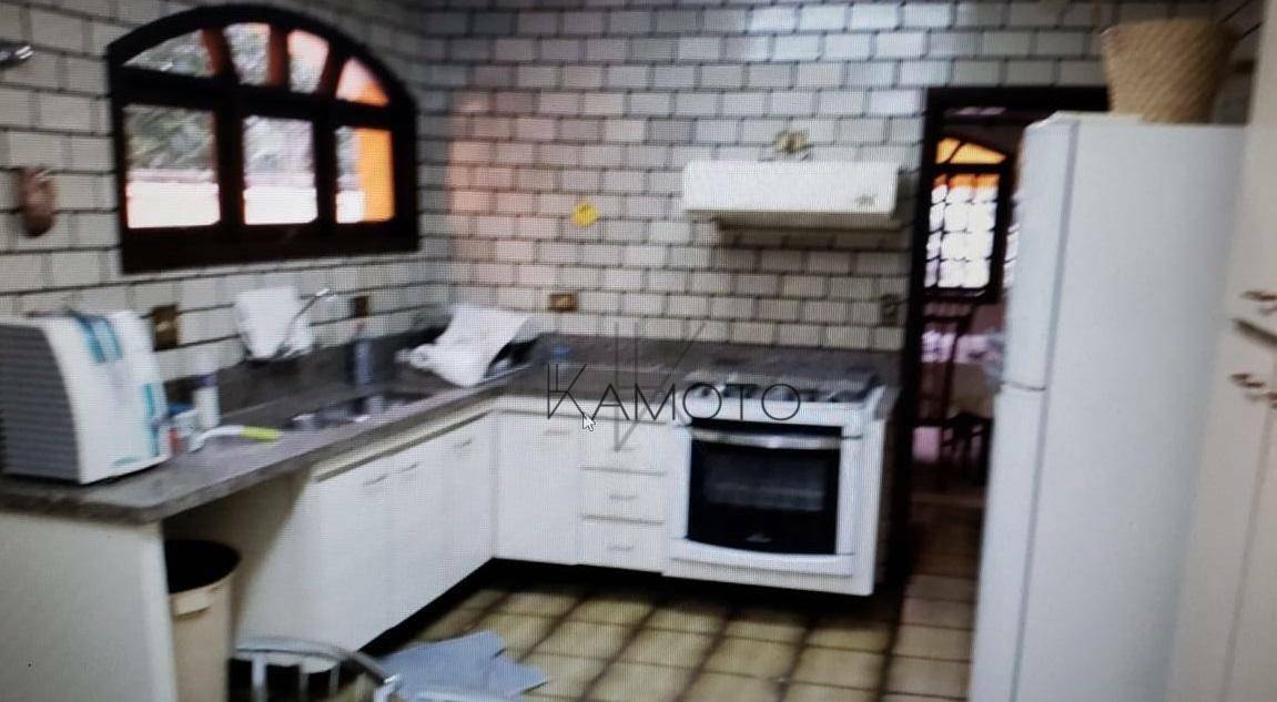 Casa à venda com 3 quartos, 450m² - Foto 17