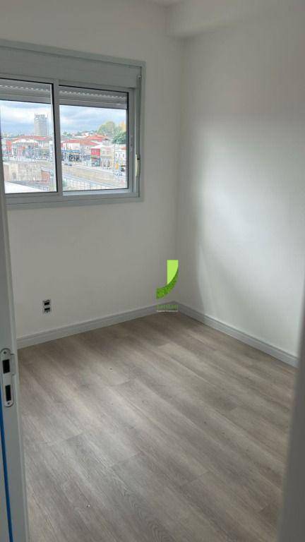Apartamento para alugar com 2 quartos, 39m² - Foto 4