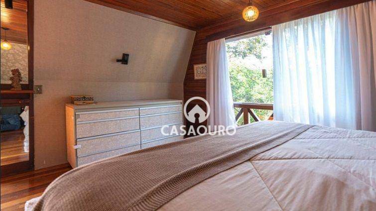 Casa de Condomínio à venda com 5 quartos, 400m² - Foto 17