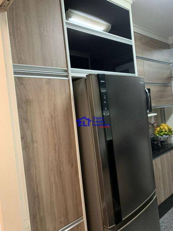 Apartamento à venda com 3 quartos, 74m² - Foto 10