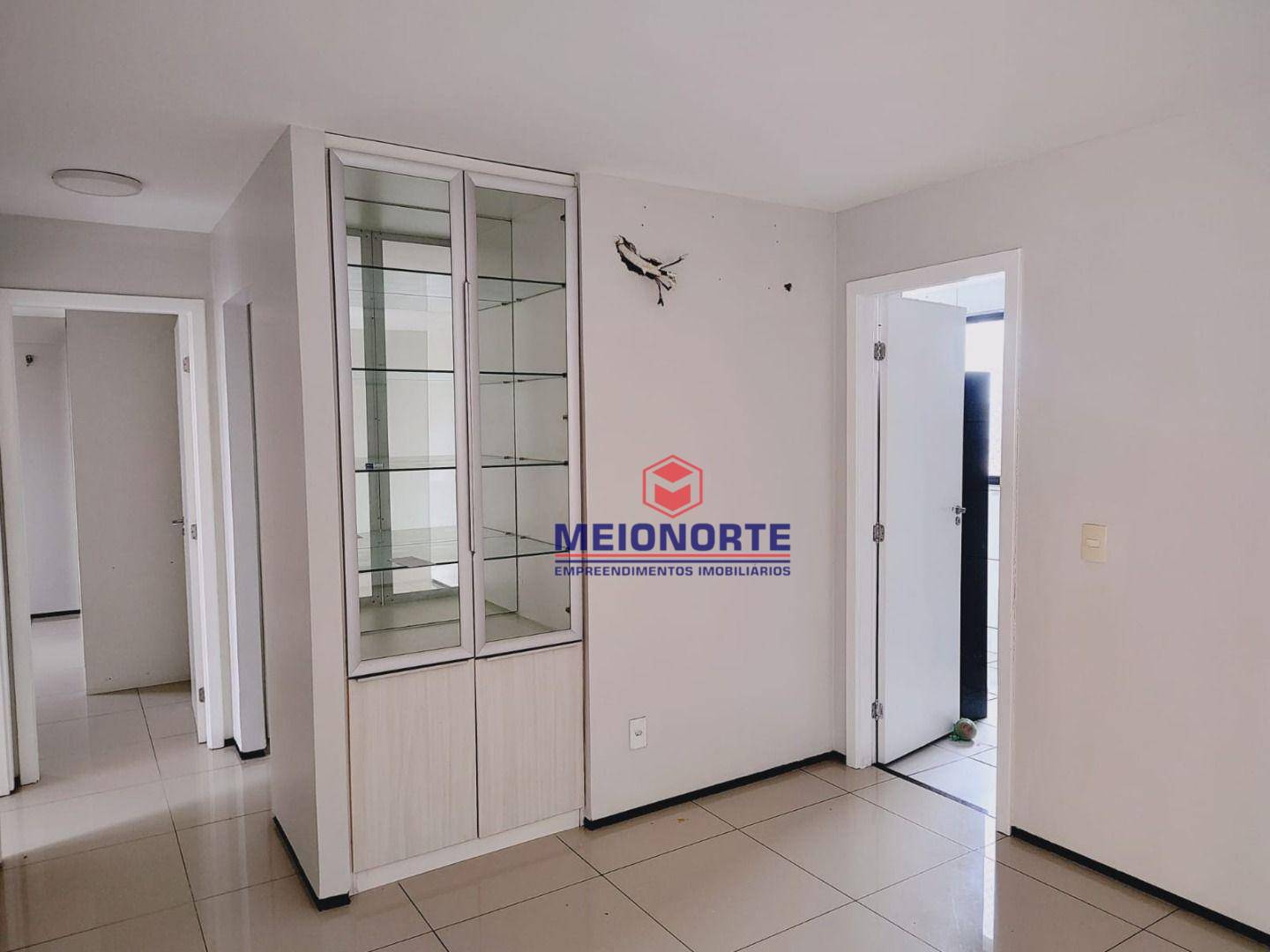 Apartamento para alugar com 3 quartos, 110m² - Foto 3