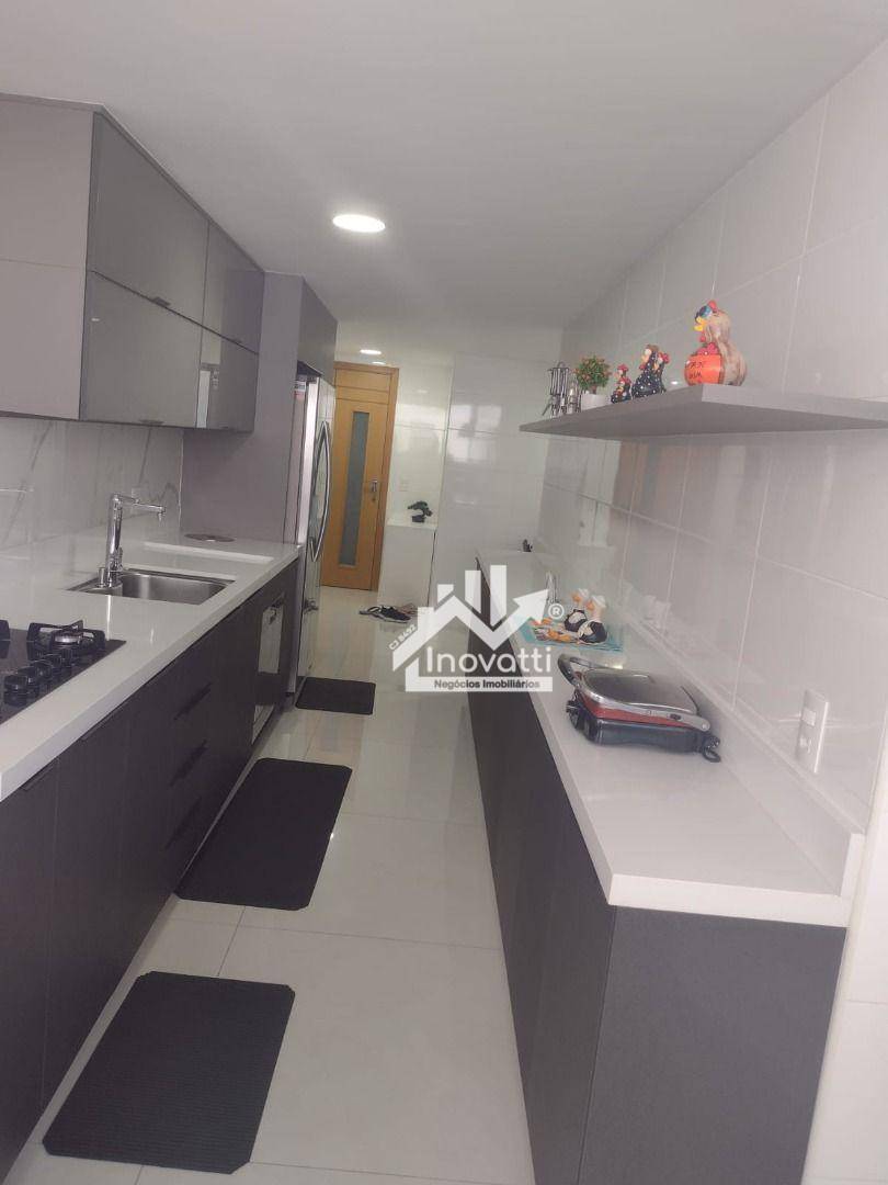 Apartamento à venda com 4 quartos, 180m² - Foto 18