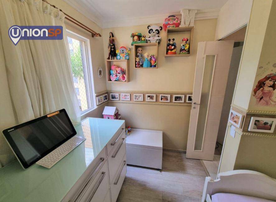 Apartamento à venda com 2 quartos, 64m² - Foto 7