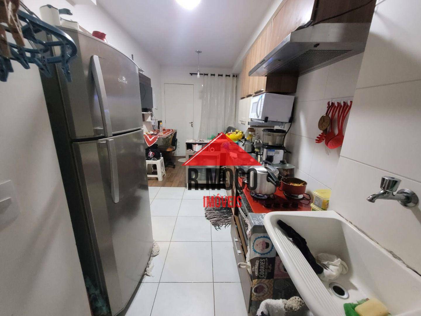 Apartamento à venda com 2 quartos, 34m² - Foto 13