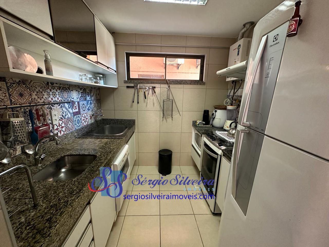 Apartamento à venda com 2 quartos, 68m² - Foto 6