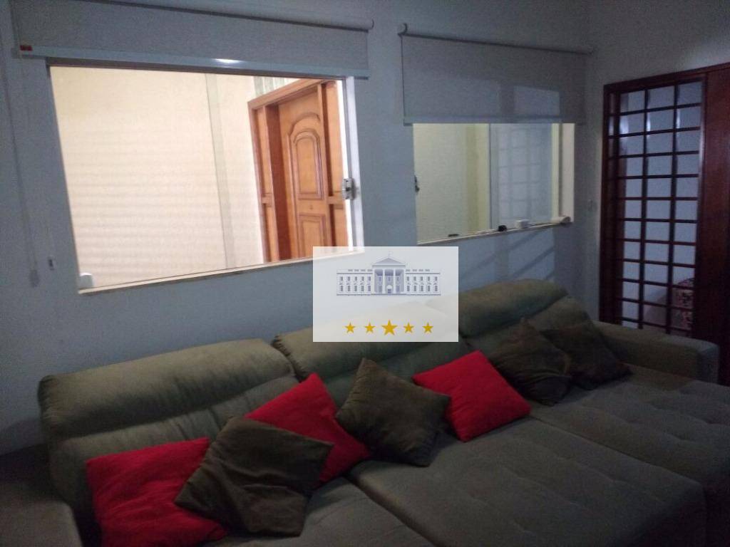 Casa à venda com 3 quartos, 260m² - Foto 20