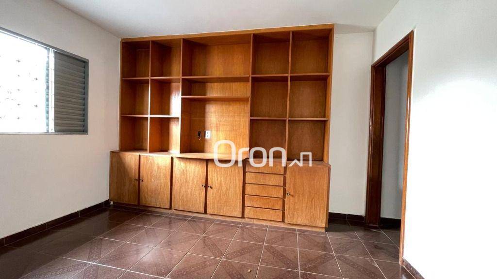 Casa à venda com 4 quartos, 200m² - Foto 7