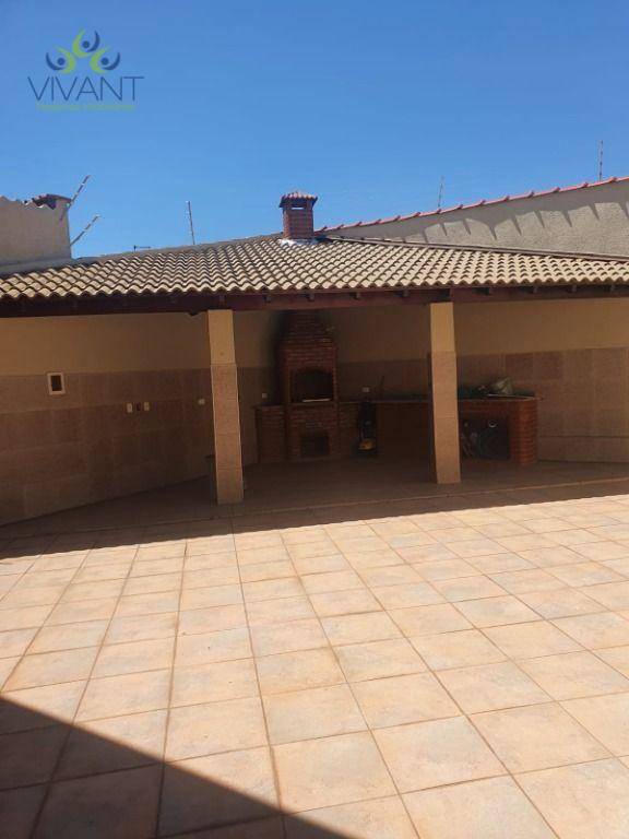 Sobrado à venda com 3 quartos, 200m² - Foto 45