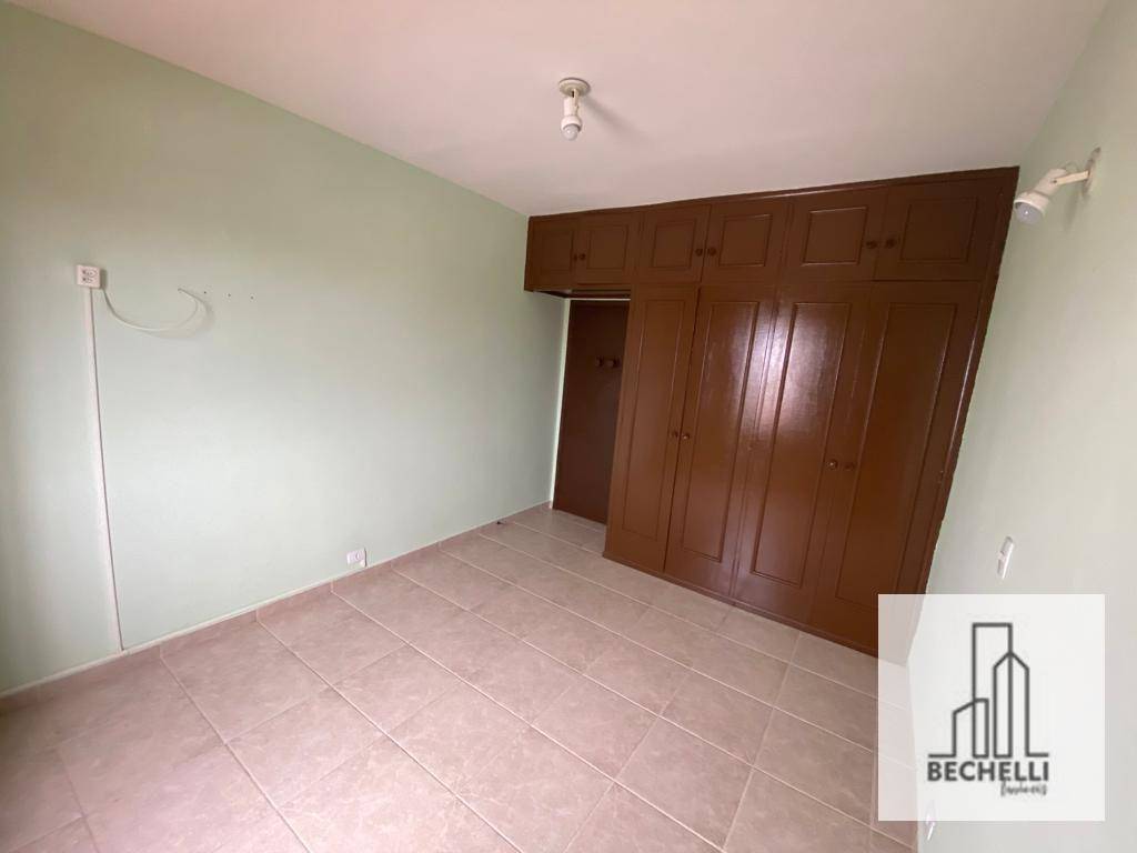 Apartamento à venda com 2 quartos, 69m² - Foto 3