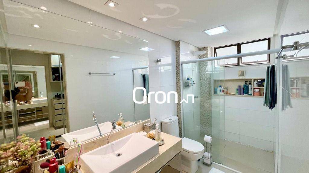 Apartamento à venda com 4 quartos, 204m² - Foto 9
